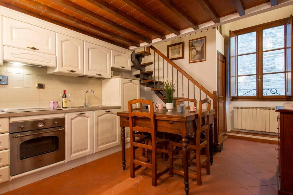 Апартаменты Demedici Apt W/ 2Br 1' Walk Uffizi & Ponte Vecchio Флоренция Экстерьер фото